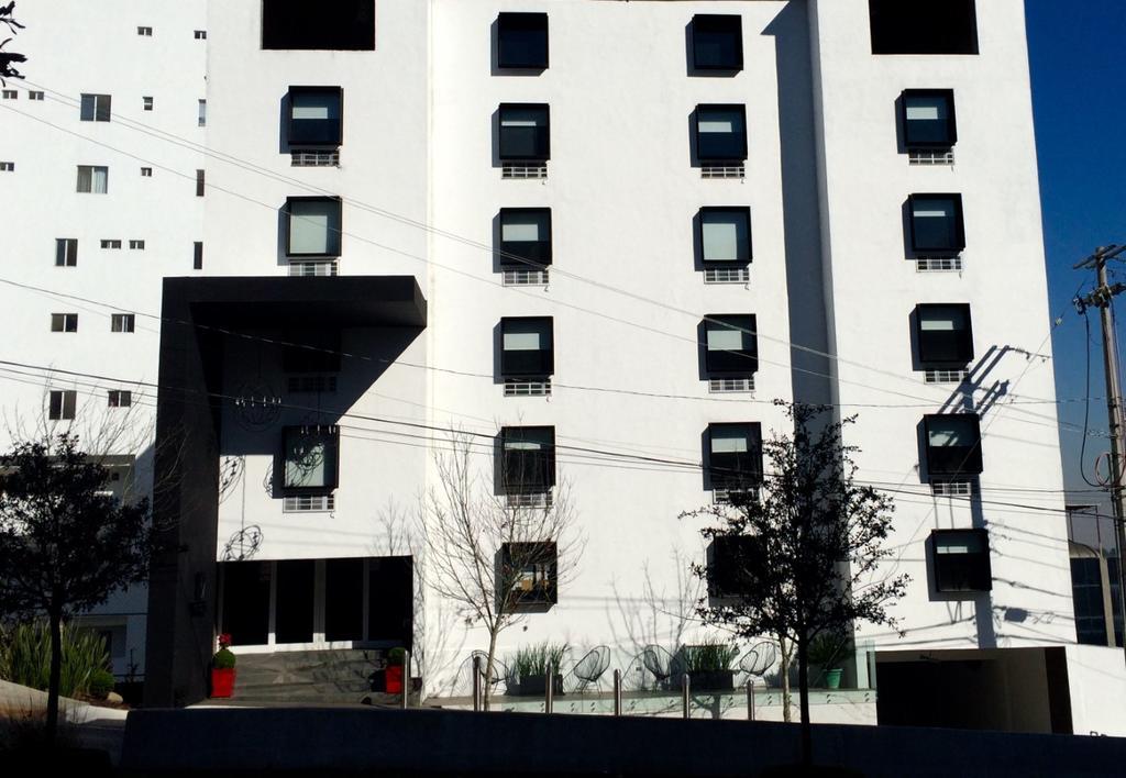 Vn Hotel Монтеррей Экстерьер фото