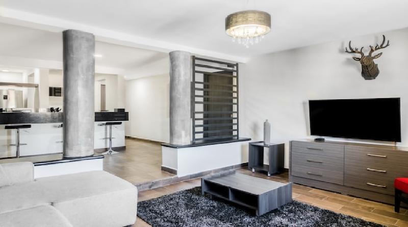 Vn Hotel Монтеррей Экстерьер фото